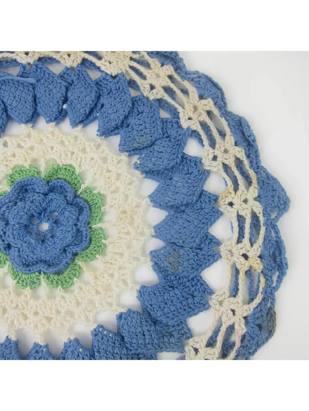 Vintage Rose Hot Plate Doily Blue Flower Cream Green 9.5